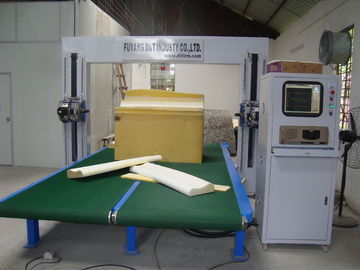 6KW कन्वेयर बेल्ट टेबल लचीले Polyurethane दोलन ब्लेड काटने की मशीन 1800KG