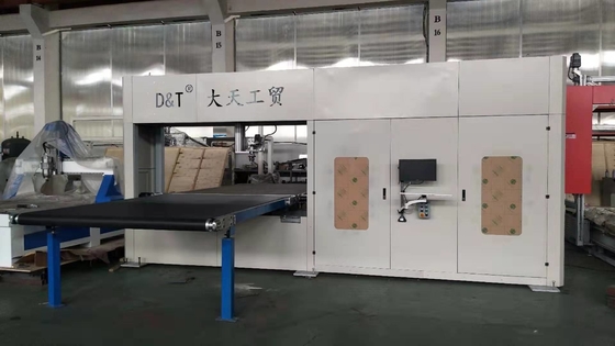 परिक्रामी चाकू DTC-R2012V 5kw . के साथ कार्यक्षेत्र स्पंज काटने की मशीन