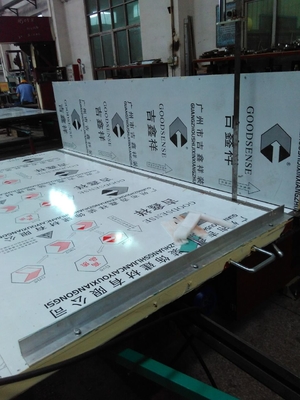 मैनुअल वर्टिकल पीयू फोम कटिंग मशीन 1200 मिमी हाइट फास्ट स्पीड