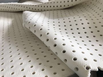 पूरी तरह से स्वचालित क्षैतिज पु फोम काटने की मशीन Polystyrene सीएनसी कट मशीन