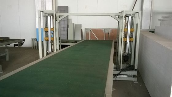 उच्च गति सीएनसी ईपीएस ब्लॉक काटने की मशीन 13.5 किलोवाट, 2 डी काटने की मशीन