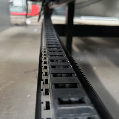 ईपीएस 2 डी / 3 डी आकार के लिए अनुकूलित सीएनसी हॉट वायर फोम कटर: